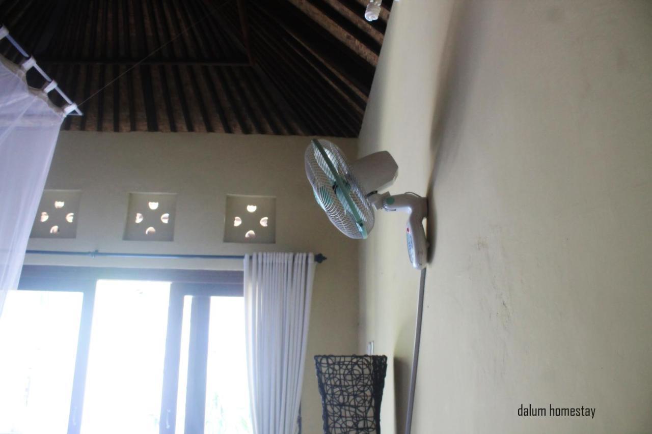 Dalum Homestay Amed Екстериор снимка